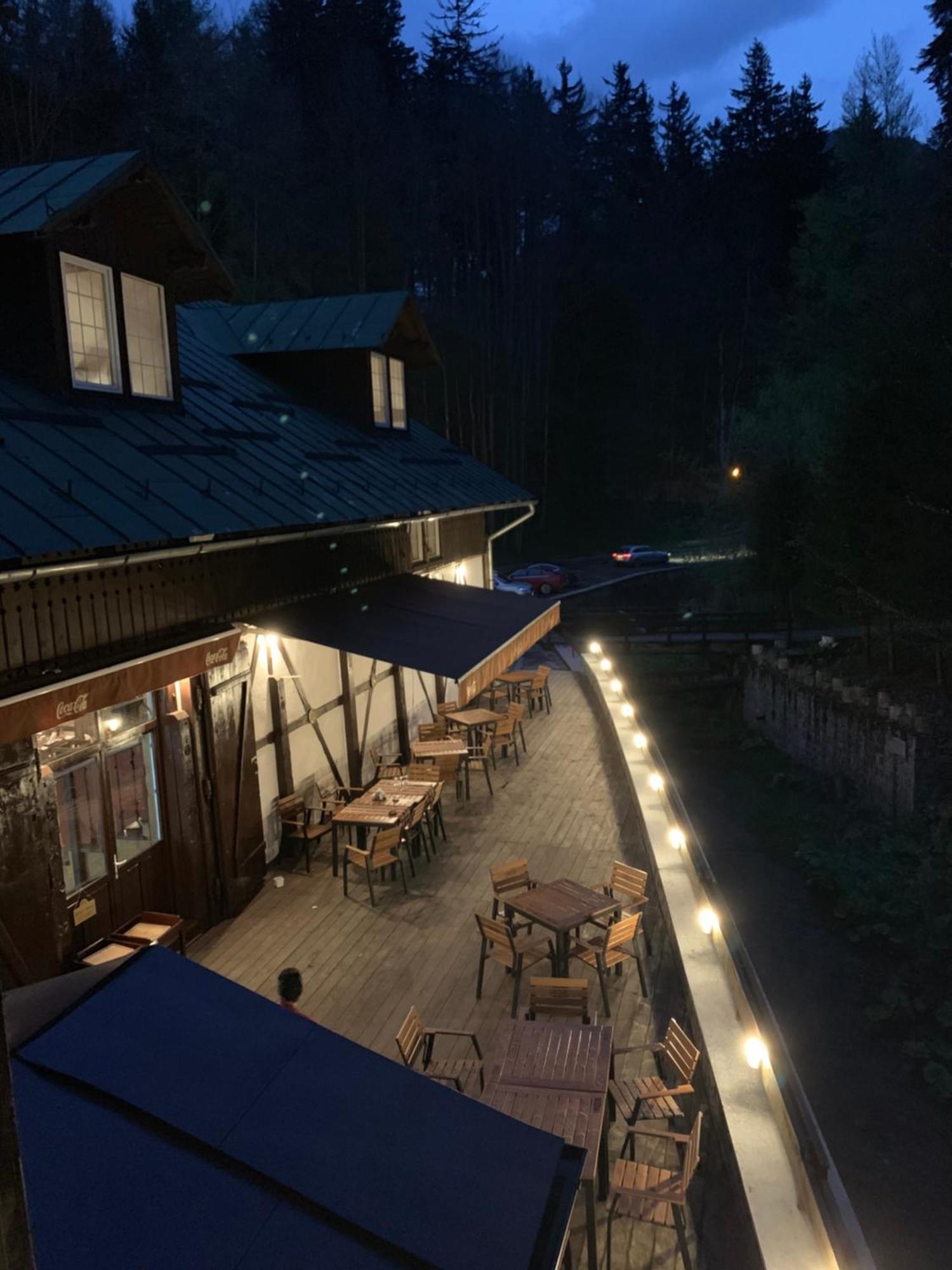 Vila De Argint Aleea Pelesului Nr 2 Sinaia Esterno foto