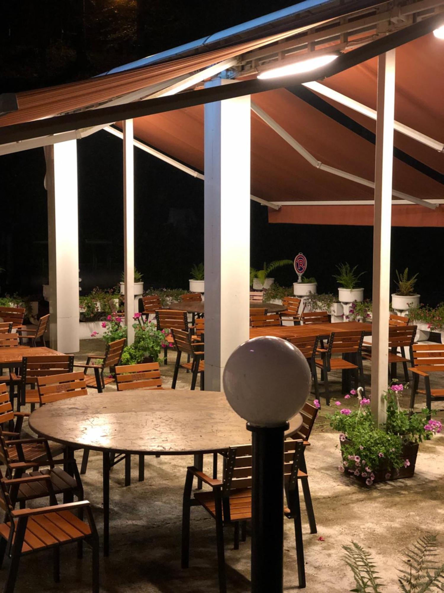 Vila De Argint Aleea Pelesului Nr 2 Sinaia Esterno foto